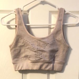 fabletics sport bra top